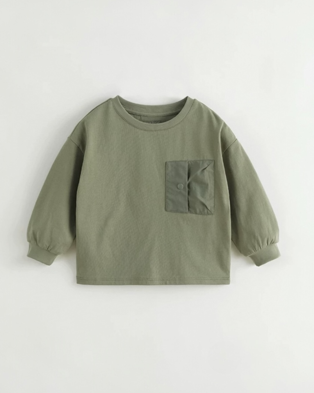 SSADRESW- Adventure-Ready Sweatshirt