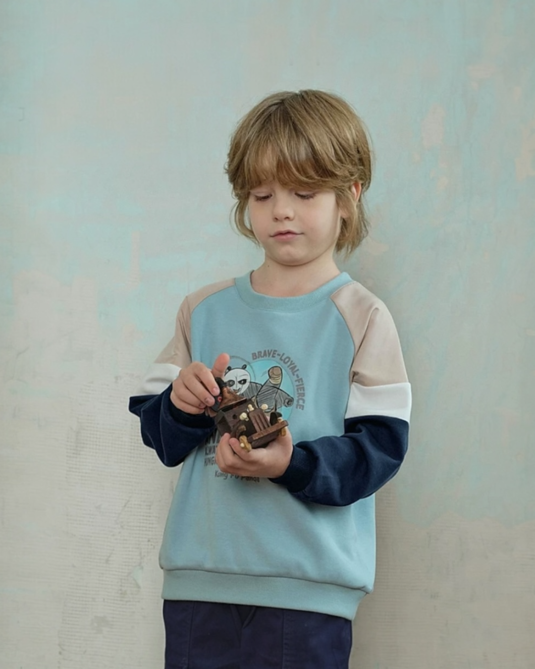 SSPAPOSW- Panda Power Sweatshirt