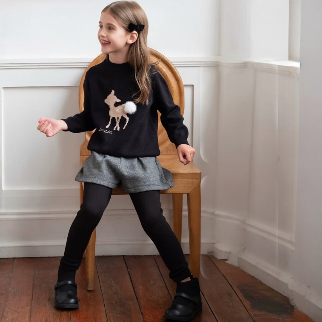 AWDECHKS- Deer Charm Sweater