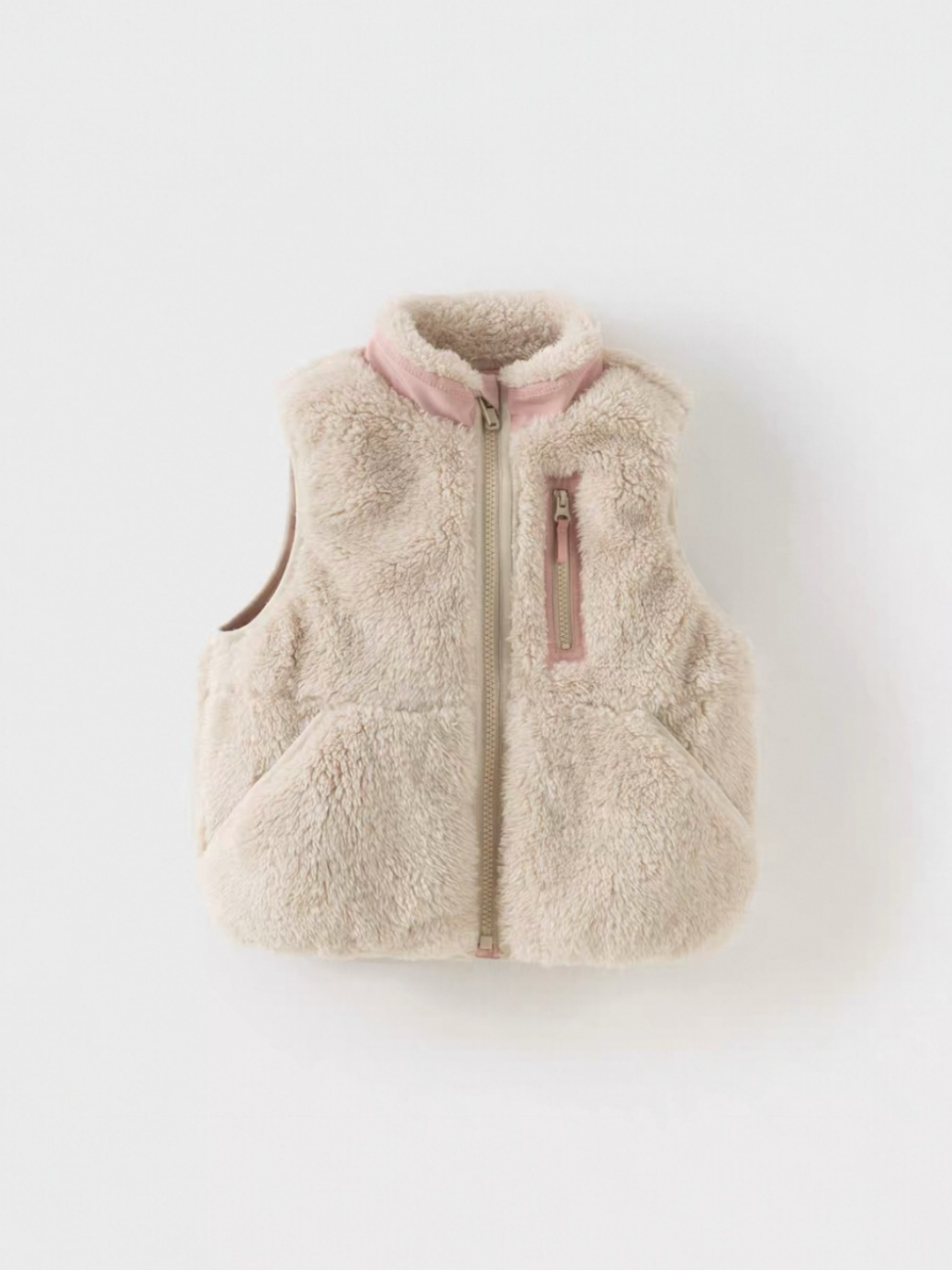 AW26 – Snug Vest