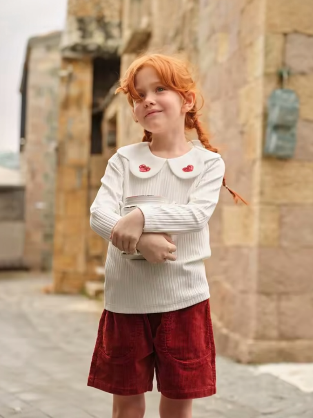 AW26 – Heart Collar Top