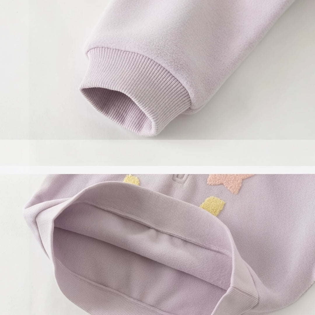 AWSTSM- Starry Smile Pullover