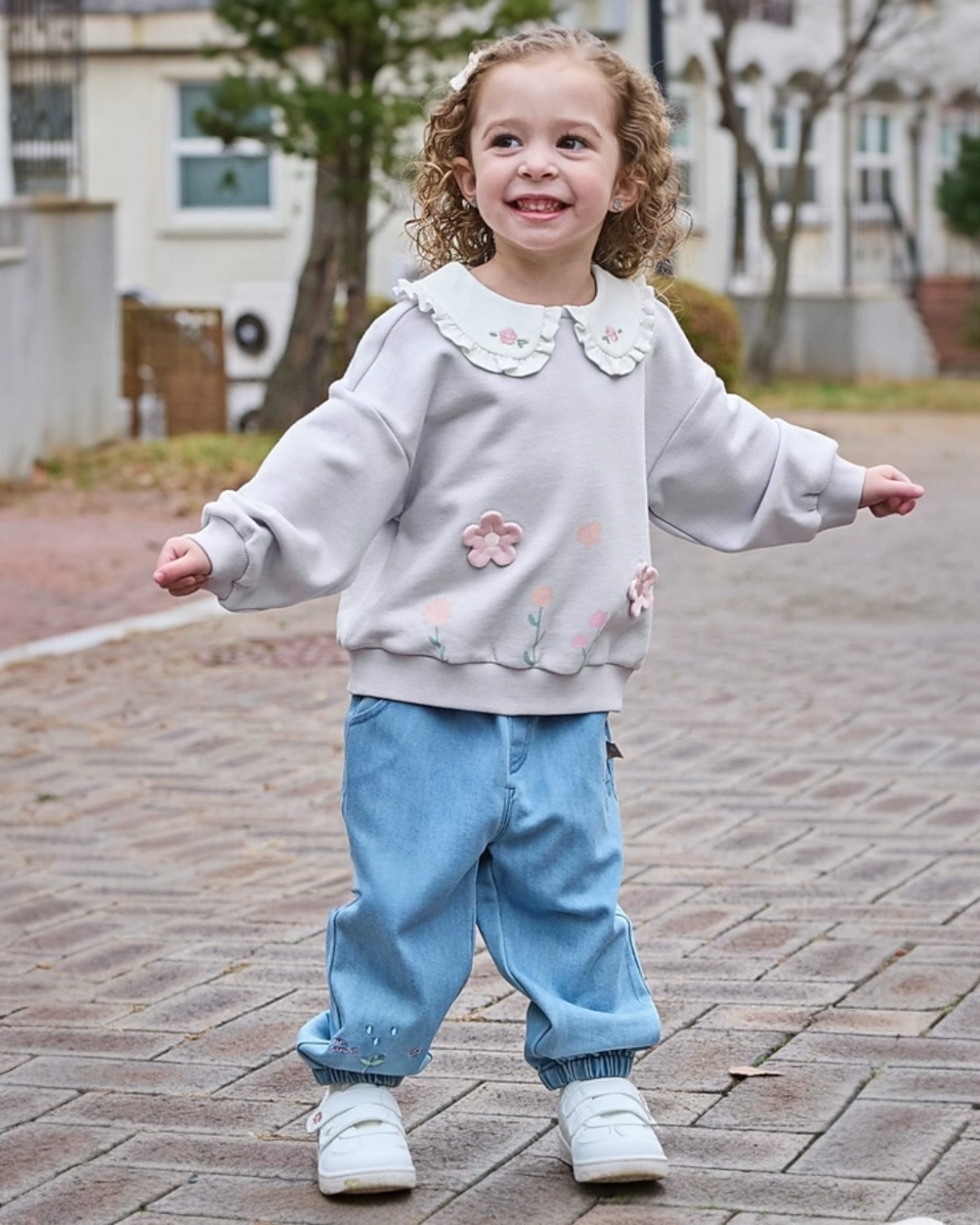 SSFLCHATO- Floral Charm Top