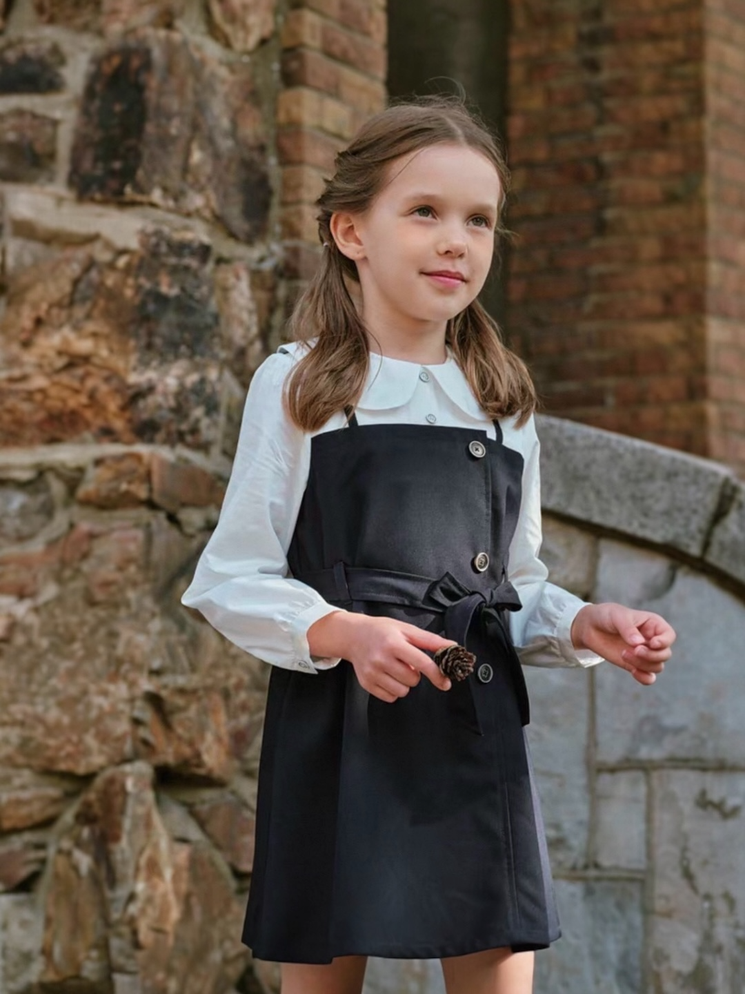 SS26 - Classic Pinafore
