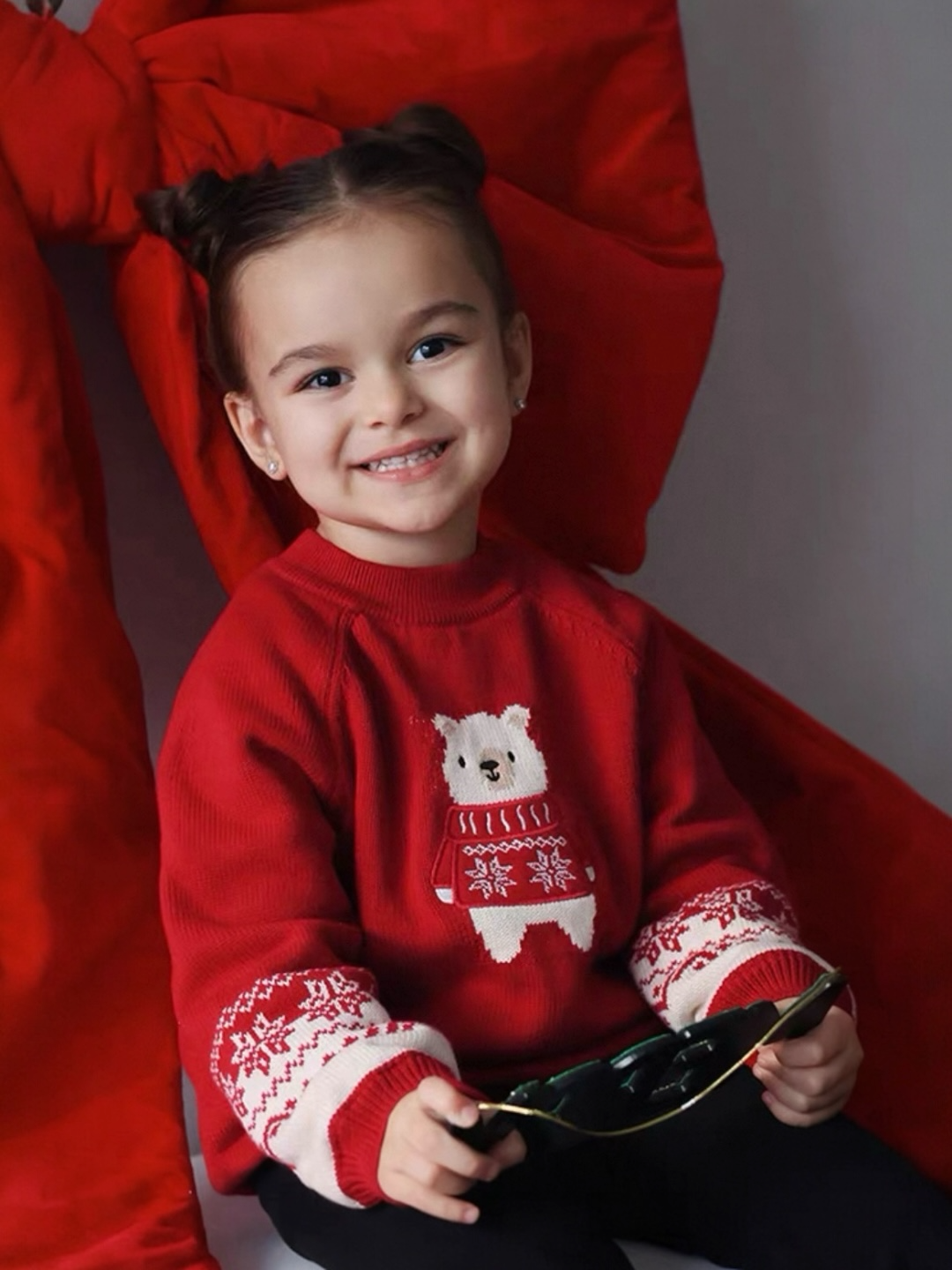 AW26 - Cozy Bear Unisex Sweater