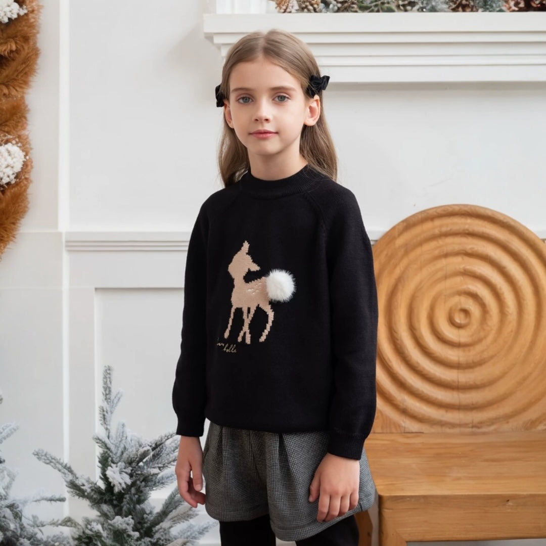 AWDECHKS- Deer Charm Sweater