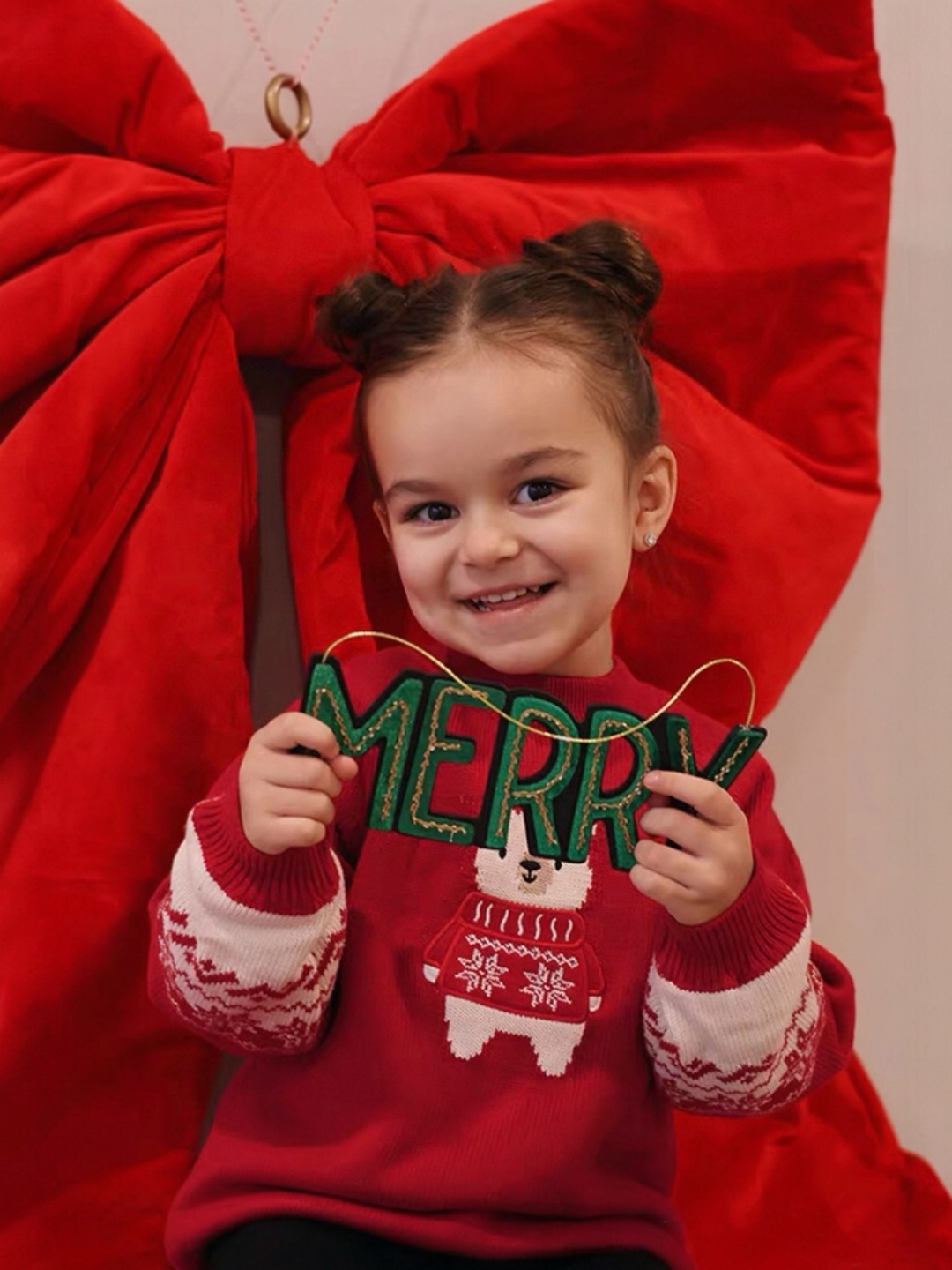 AW26 - Cozy Bear Unisex Sweater