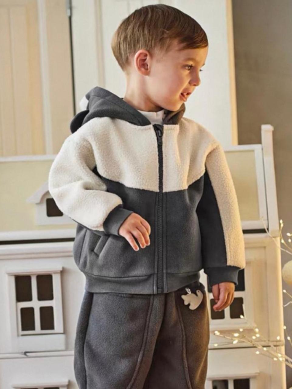 AW26 – Penguin Fleece Jacket