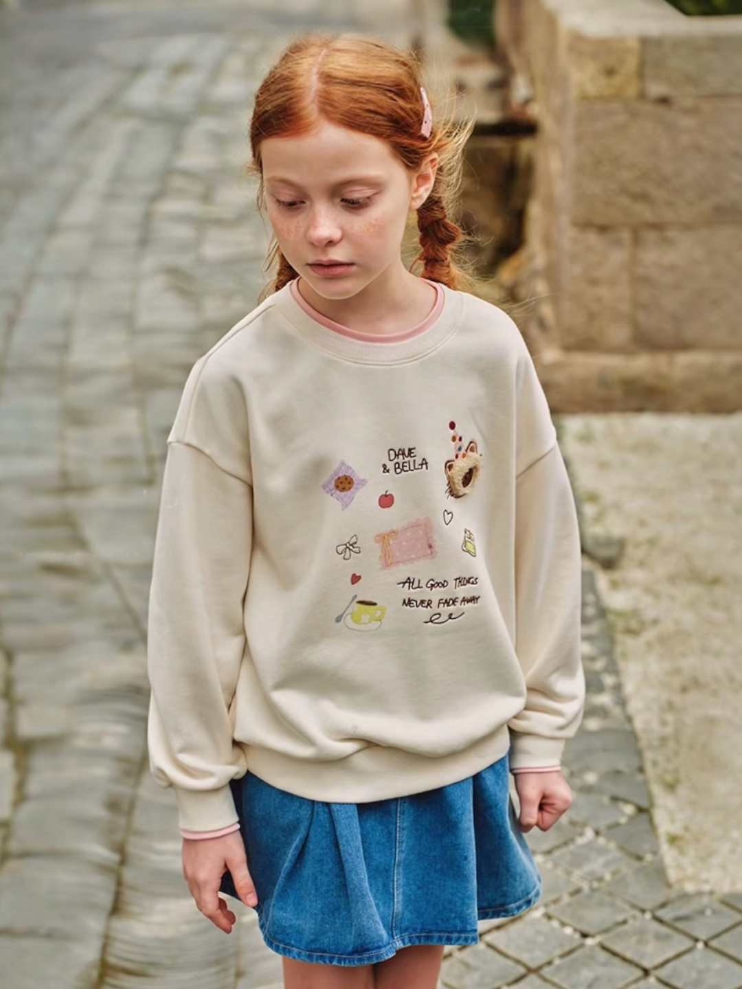 FW26 - Kitty Sweatshirt